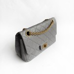 シャネル 2.55 リイシュー フラップバッグ エイジドカーフスキン